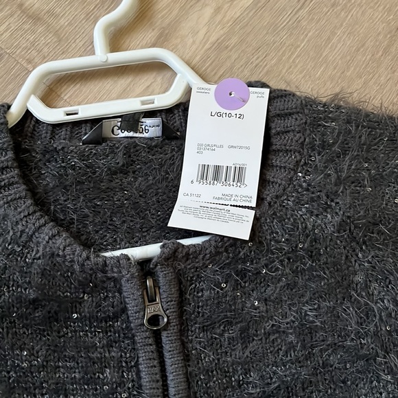 Brand new vest - Picture 2 of 5